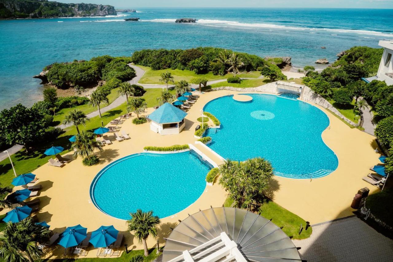 ANA InterContinental Manza Beach Resort, an IHG Hotel Onna Esterno foto